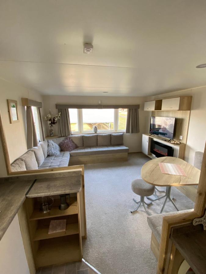 Modern & Homley 3br Caravan * Hastings